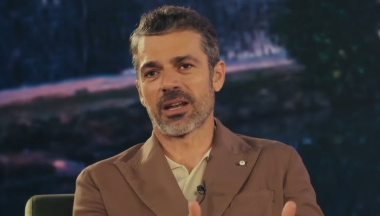 Luca Argentero in Call my agent 3